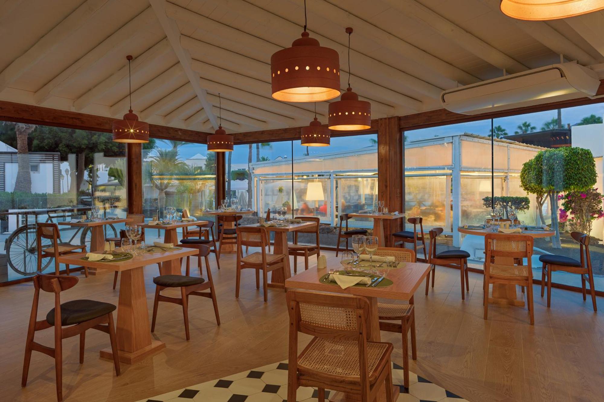 Boutique Hotel H10 White Suites - Adults Only Playa Blanca  Exteriör bild