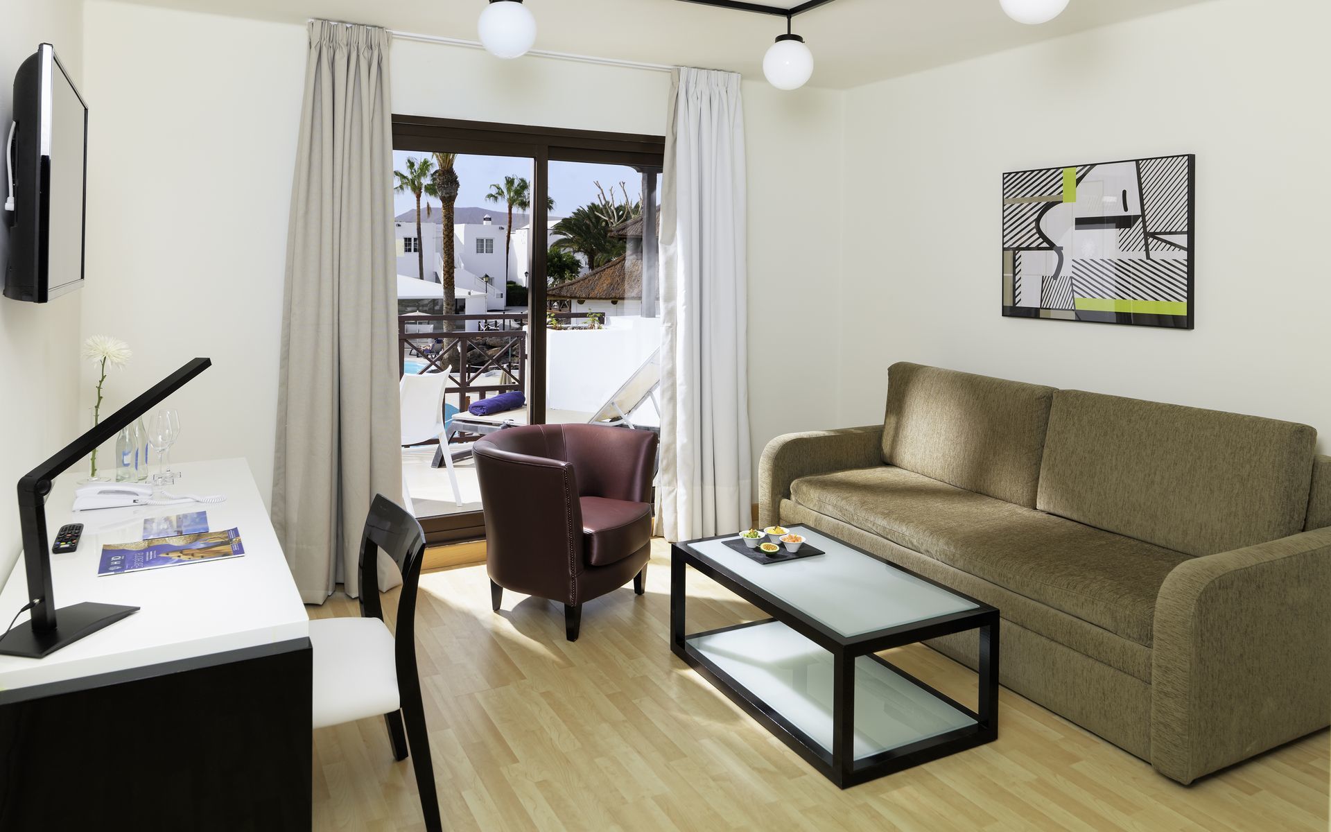 Boutique Hotel H10 White Suites - Adults Only Playa Blanca  Rum bild