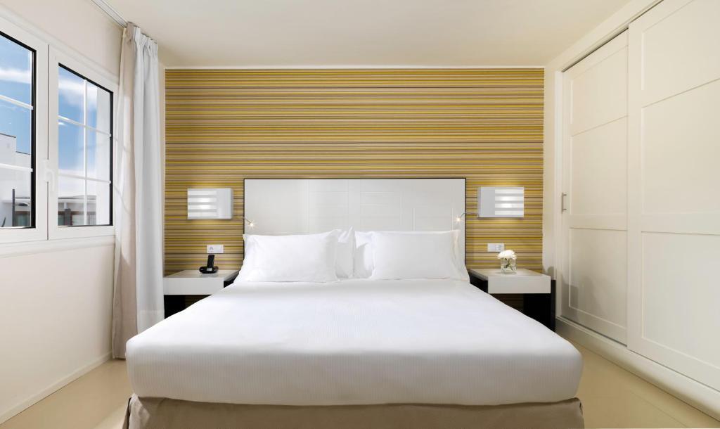 Boutique Hotel H10 White Suites - Adults Only Playa Blanca  Rum bild